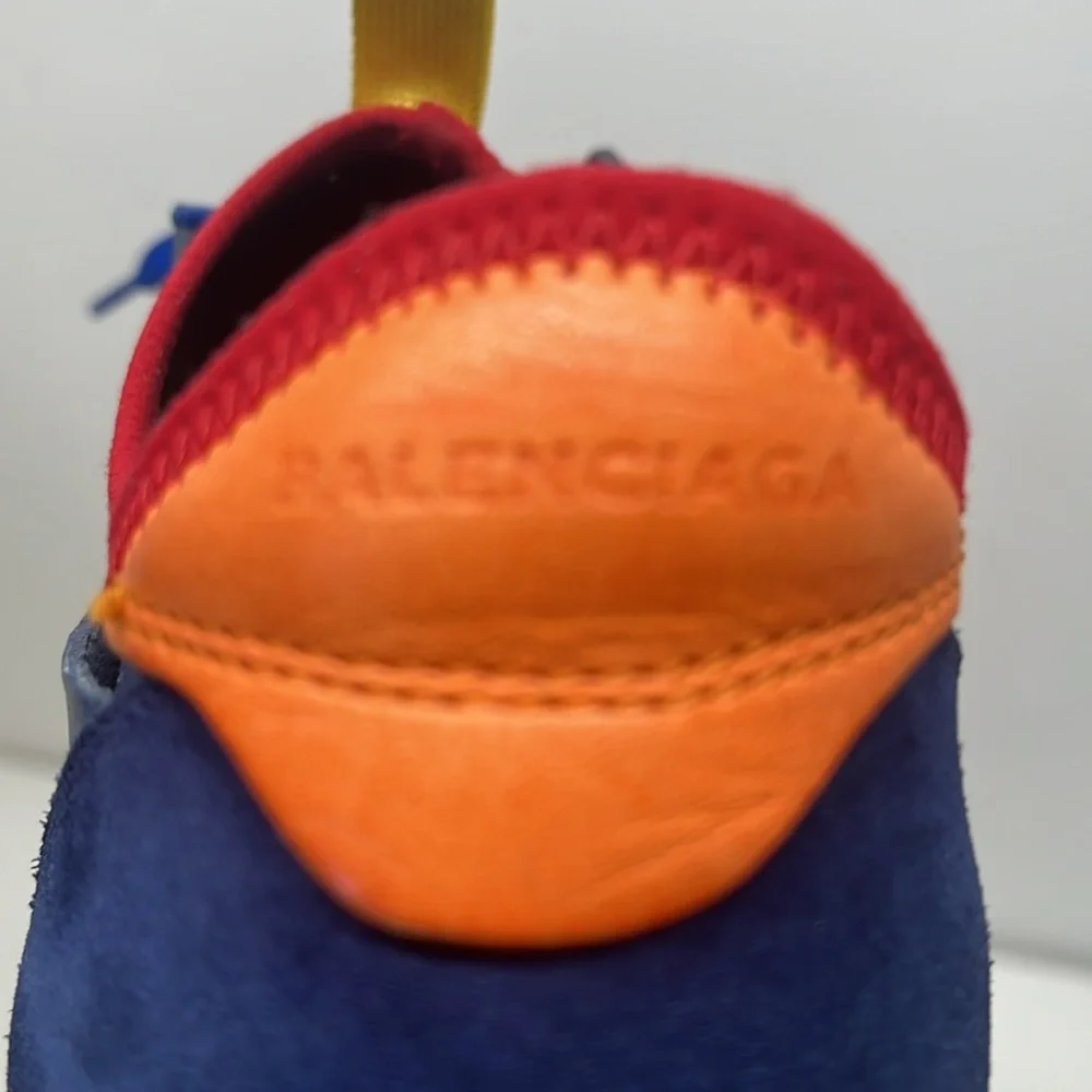 🔥BALENCIAGA🔥 - Picture 9 of 12